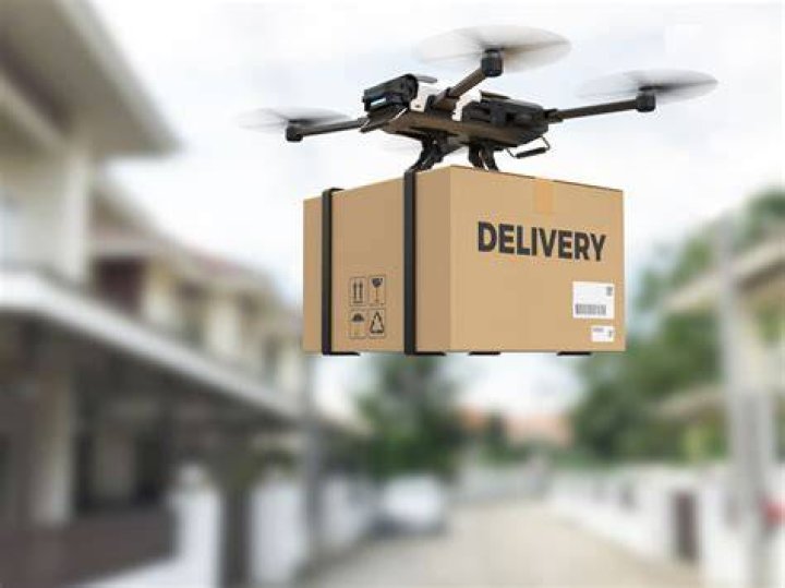 Are husbands allowed during delivery in Dubai?