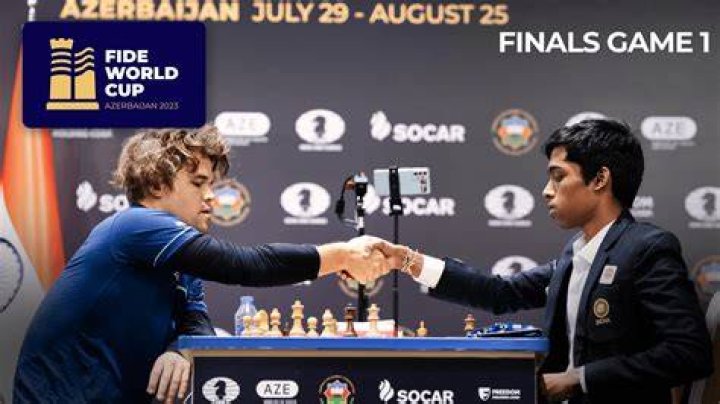 Are there online chess competitions?