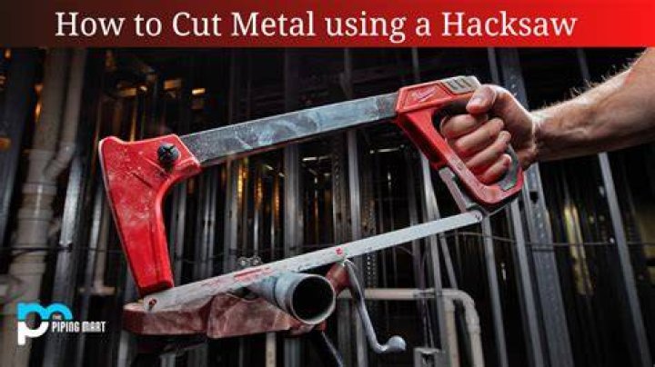 Can a hacksaw cut through a Master Lock?