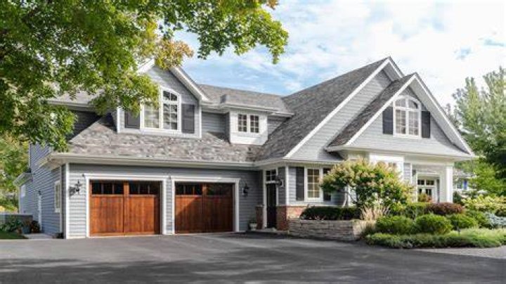 Can I buy a house with my retired parents?