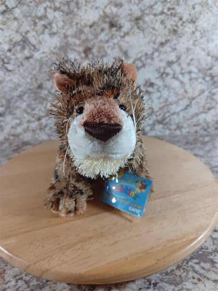 Can you sell old Webkinz?
