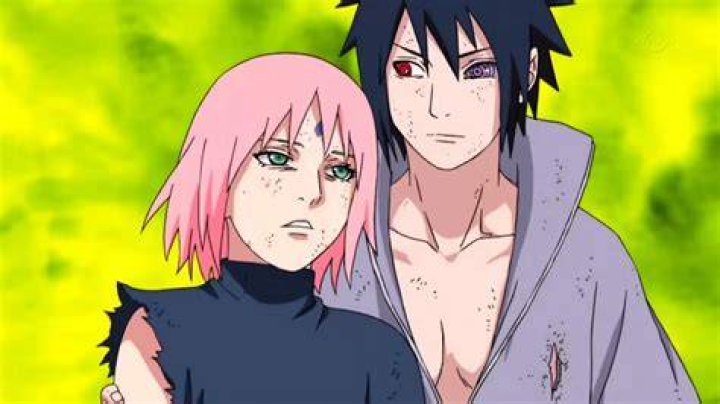 Did Sakura ever travel with Sasuke?