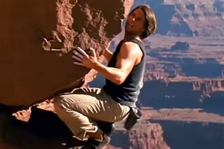 Did Tom Cruise do the rock climbing in Mission Impossible 2?