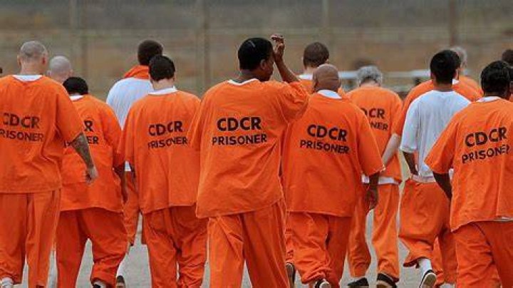Do prisoners have privacy?