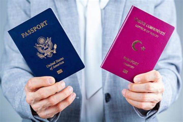 Do you lose U.S. citizenship if you join a foreign Army?