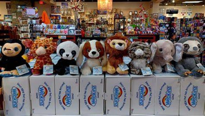 Does 5 below have Webkinz?