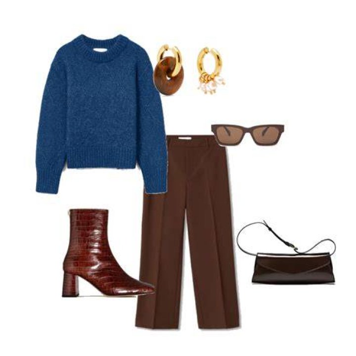 Does brown go with blue jeans?