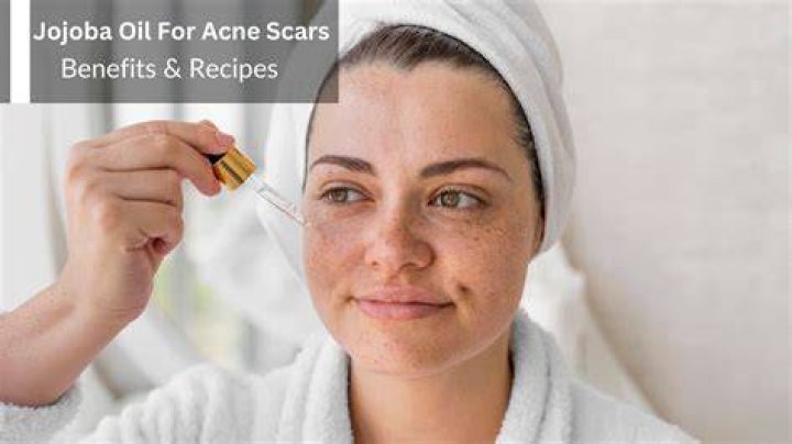 Does jojoba oil brighten skin?