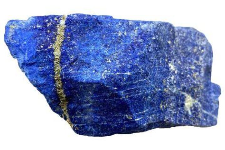 Does lapis have gold in it?