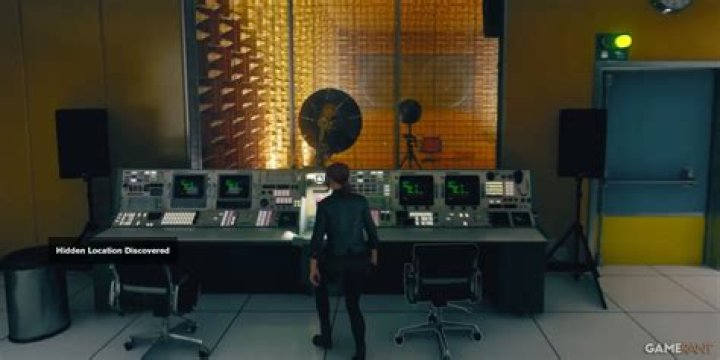 How do I find the control room in cyberpunk?