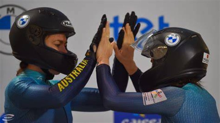 How do you qualify for Olympic bobsled?