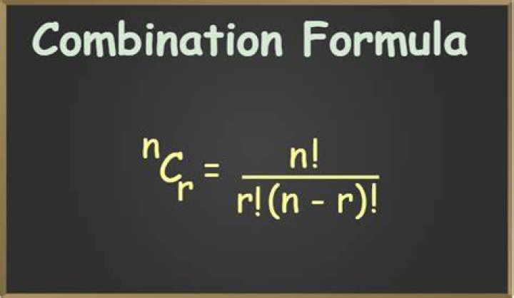 How do you use the combination formula?