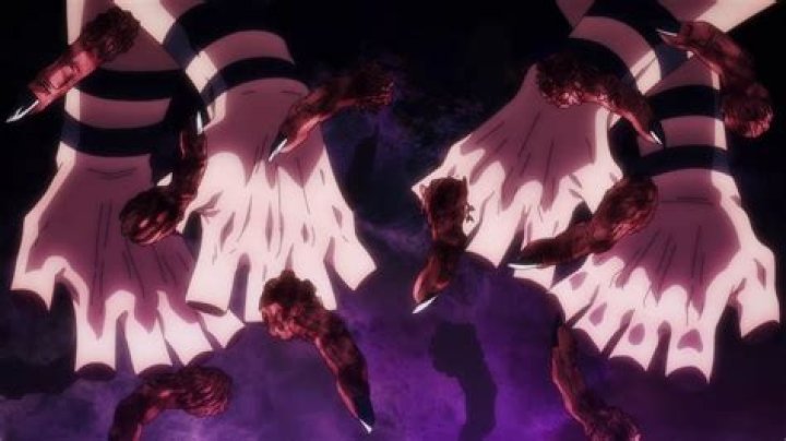 How many fingers does the alien have?