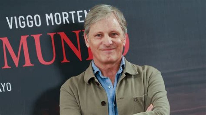 How old was Viggo Mortensen in The Road?