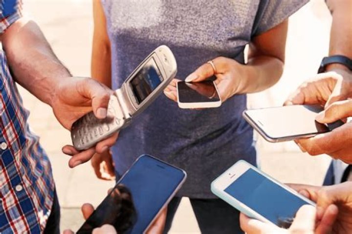 【How-to】Do amish use cell phones
