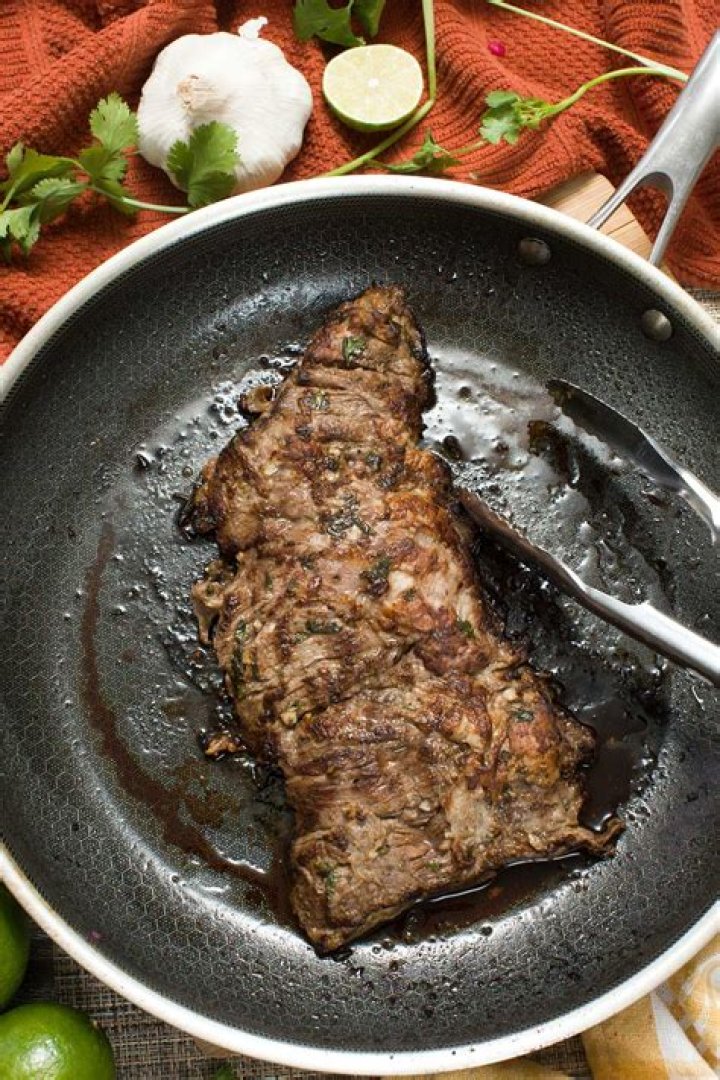 【How-to】How to cook carne asada in a skillet