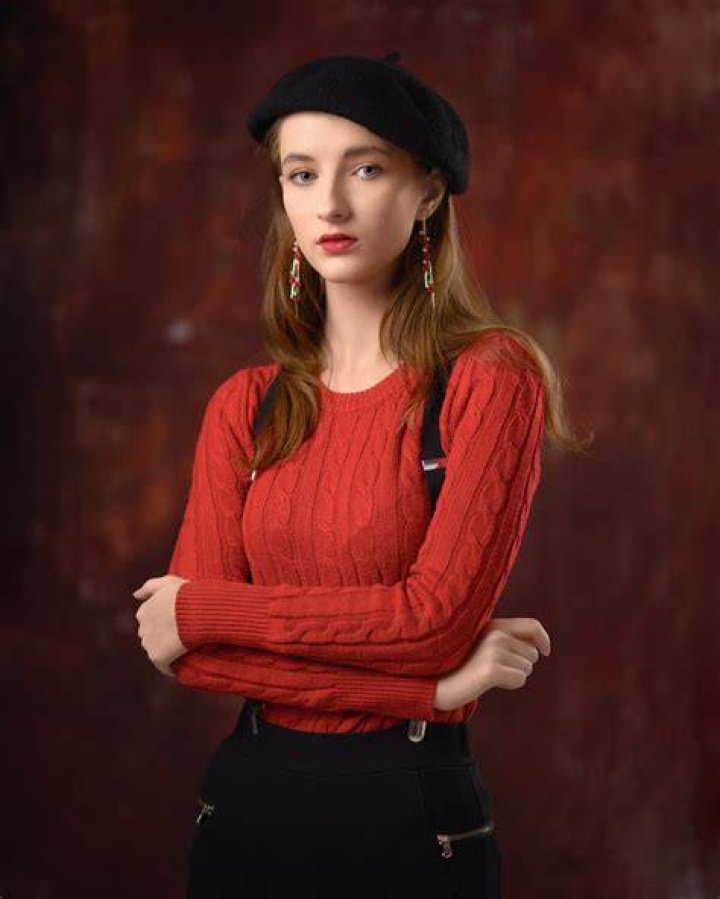 Is Anna's hair red?