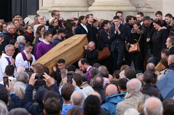 Is anyone buried at Versailles?