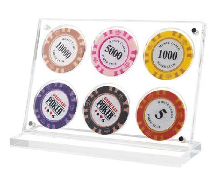 Is it illegal to hide chips in poker?
