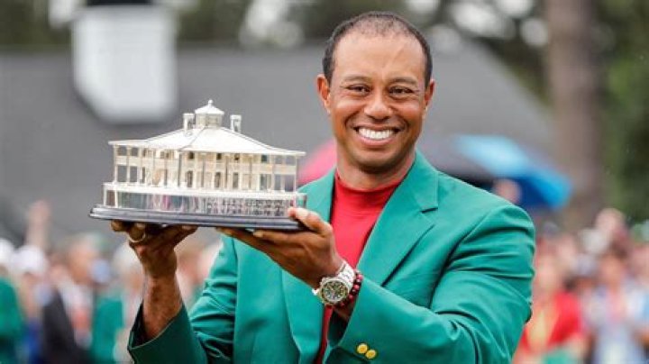 Is Tiger Woods a member of Augusta?