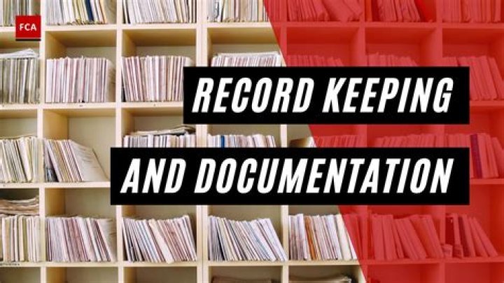 Should you keep records in paper sleeves?