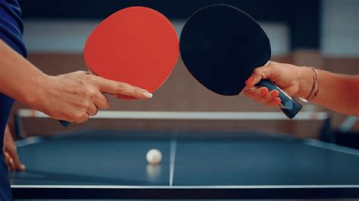 What are the types of tournament in table tennis?