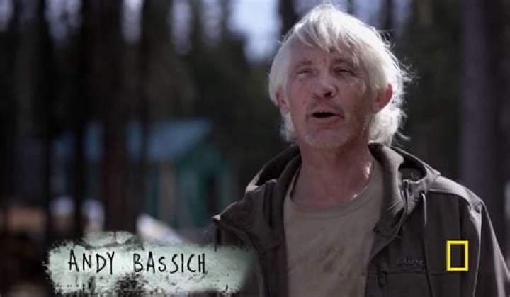 What did Andy Bassich do to his hip?