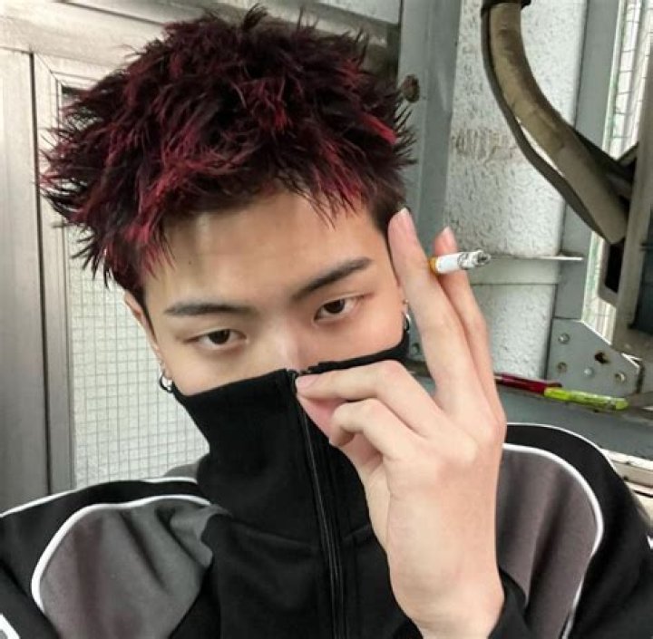 What do you call a guy with red hair?