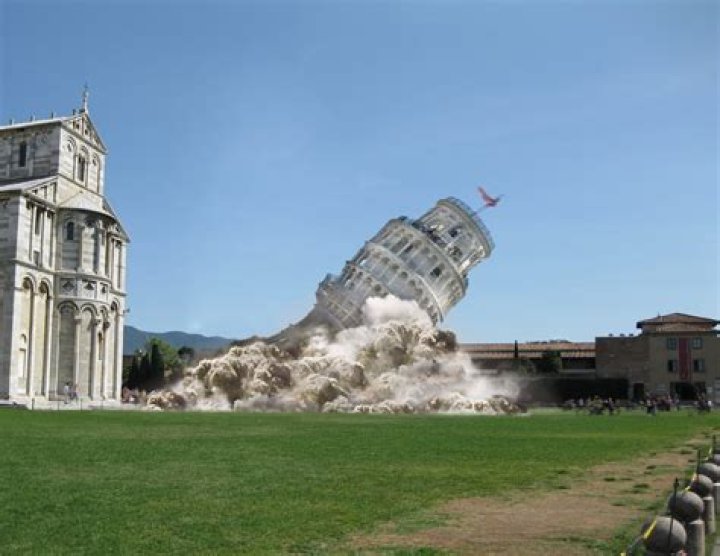 What famous building collapsed?