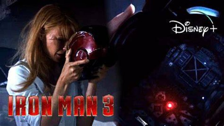 What happens to pepper after Tony dies?