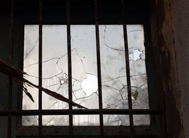 What is the meaning of the parable of the broken window?