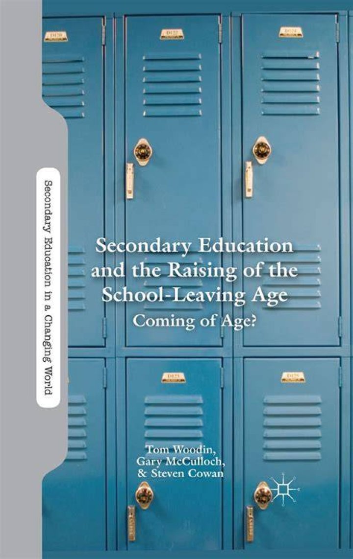What is the school leaving age in The Bahamas?