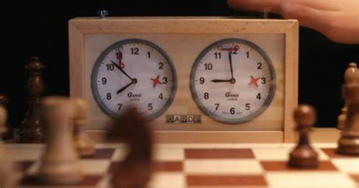 What time control is used in chess tournaments?