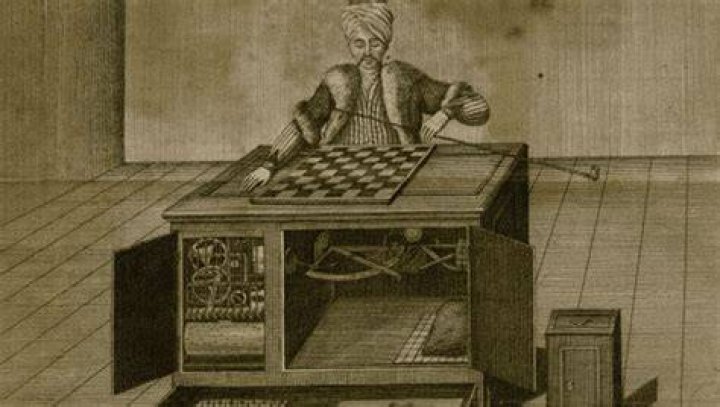 What was the name of the first chess playing machine?