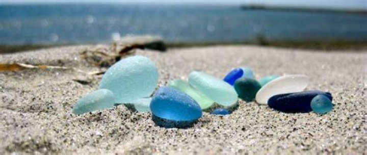 Where does yellow beach glass come from?