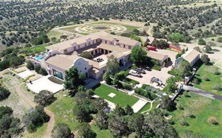 Where was John Wayne's ranch in New Mexico?