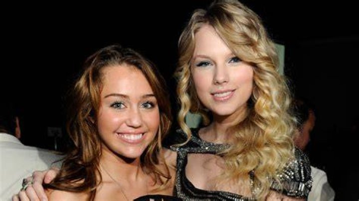 Who are Miley Cyrus Best friends?