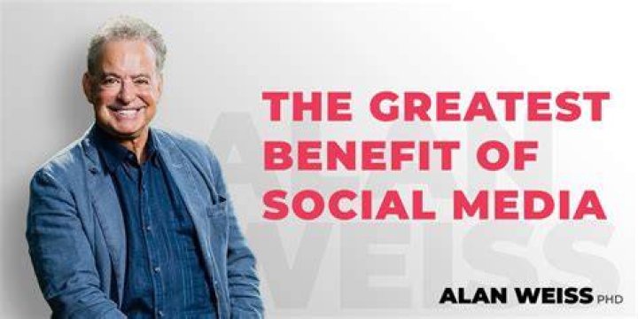 Who is king of social media?