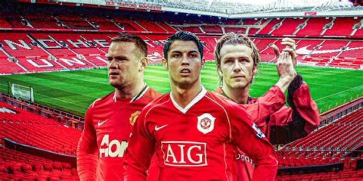 Who wins when 2 players have 2 pairs?
